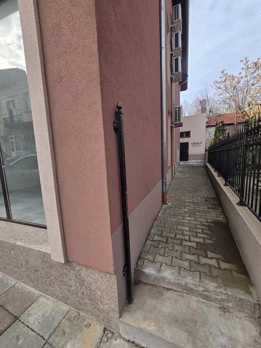 Дава се под наем Офис в Петрич - 68 кв.м за 265.2 € - Снимка #5