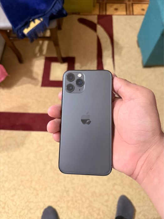 Iphone 11 pro srochni sotiladi