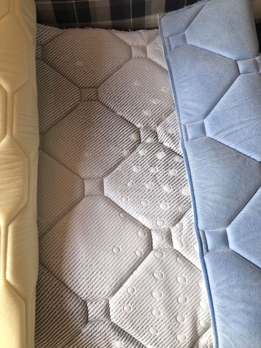 Toper cu spuma de memorie