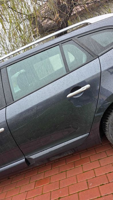 Aripa, Usa fata - spate stanga Renault Megane 3 TEB66