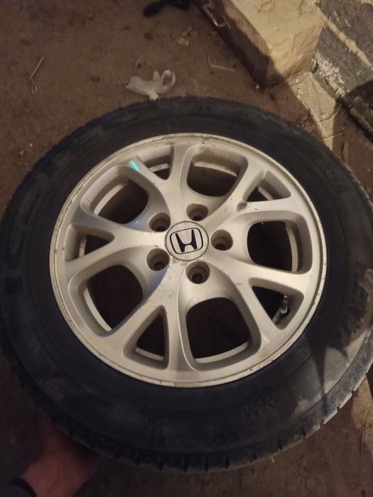 Зимный шина с дисками