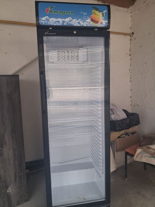 Холодильник сатылады