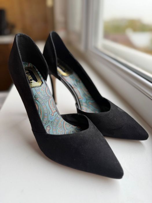 Замшевые туфли модельные