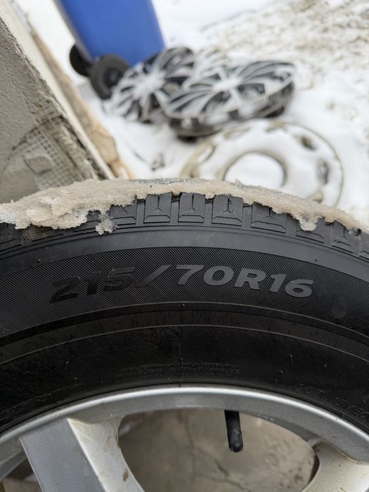 Cauciucuri cu Jante/  215 70 16 M+S