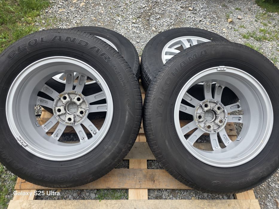 Лети джанти 16ки 5х114.3 Mitsubishi + летни гуми 215/70/16 Yokohama