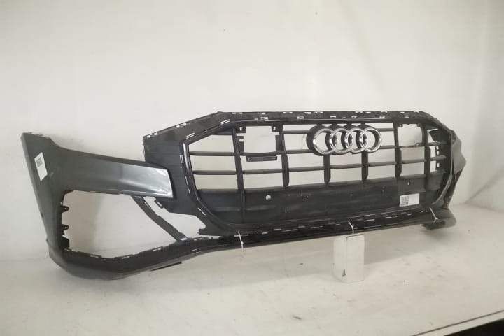 Предна броня Оригинална С Централна Решетка На Радиатора В Добро Състо