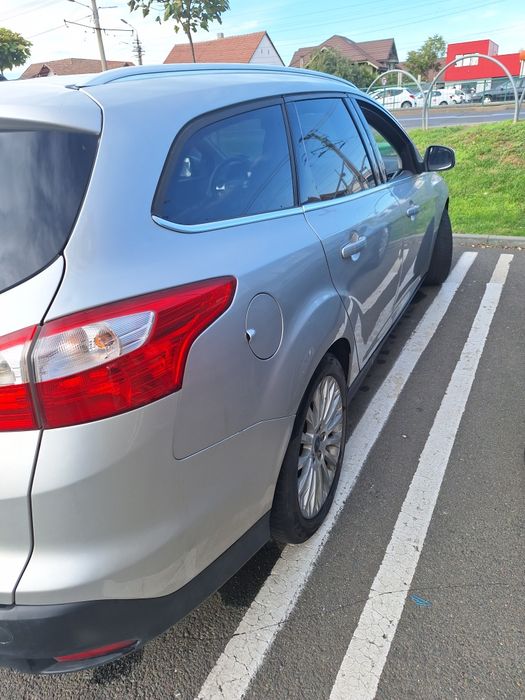 FORD Focus 2011 — imagine 4