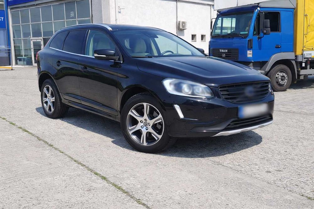 Volvo XC60 Luxury Edition MY17 – D4 AWD AT6 2.4 diesel