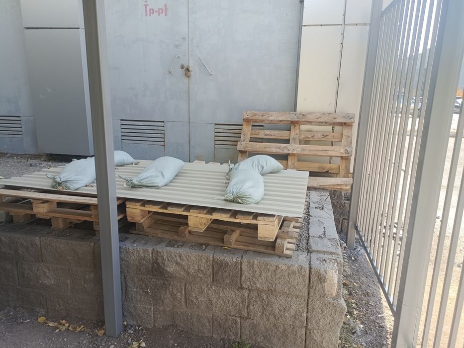 продам поддоны буу