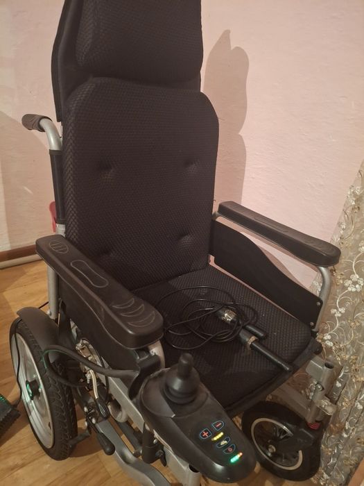 Электроприводная коляска