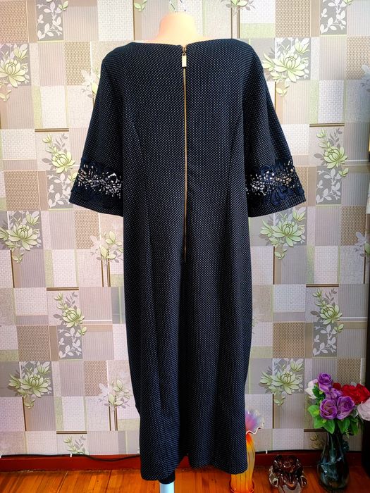 Красивое платье БОЛЬШЕМЕР на 54 наш размер