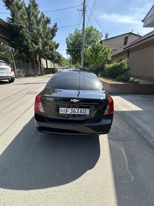 Sotiladi yengi 13.300 yurgan tinq