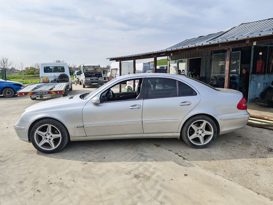 Mercedes E320 CDI  На части
