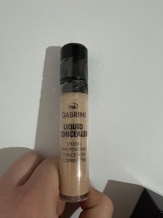 Тоналка,консилер