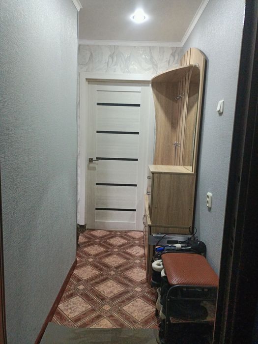 Продам 2х комн  квартиру