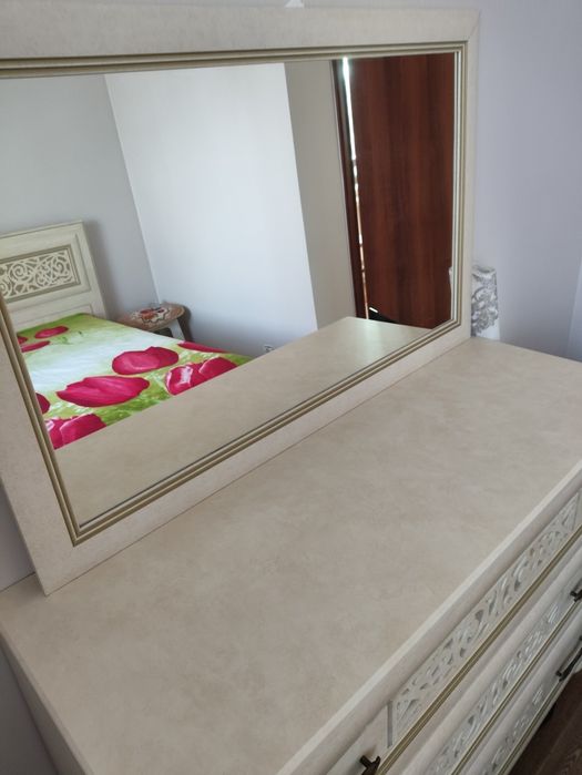 Продам двухспальнюю кровать