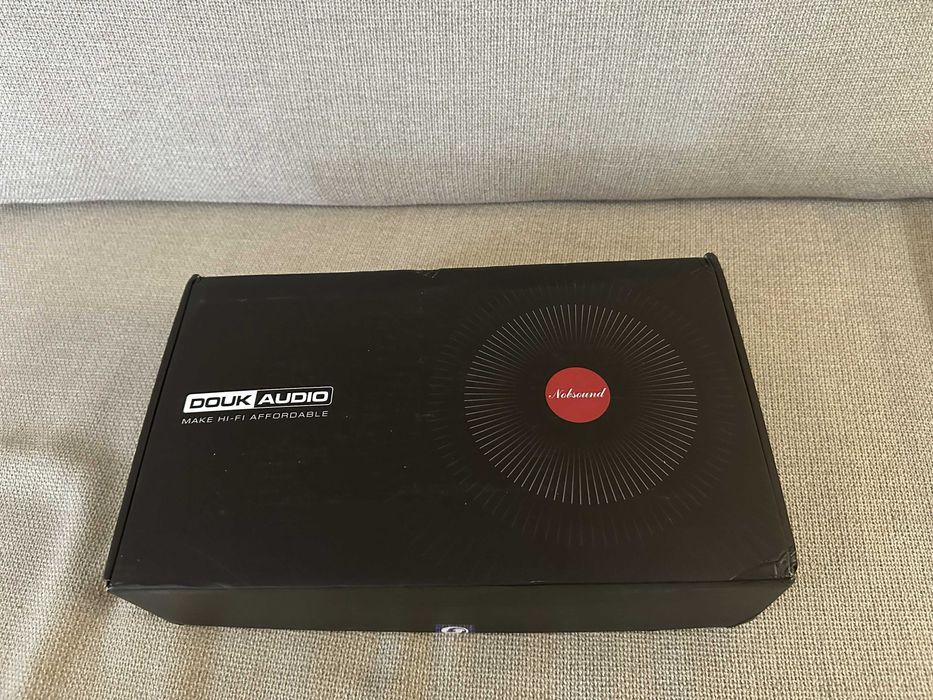 Douk Audio VU Meter – аудио индикатор с аналогови стрелки (нов)