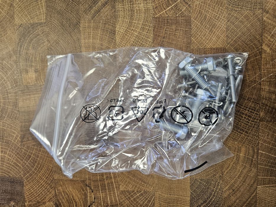 Suport universal Bosch NDA-U-PMAS, alb, pentru camera supraveghere