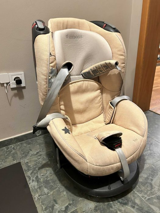 Детско столче за кола