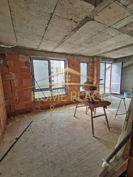 Продава се Четиристаен апартамент в Варна, Лятно кино Тракия - 148 кв.м за 2136 €/кв.м - Снимка #3