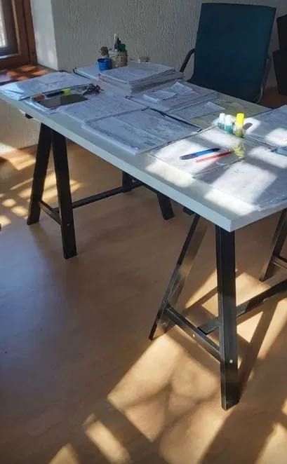 Трапезна  кухненска маса