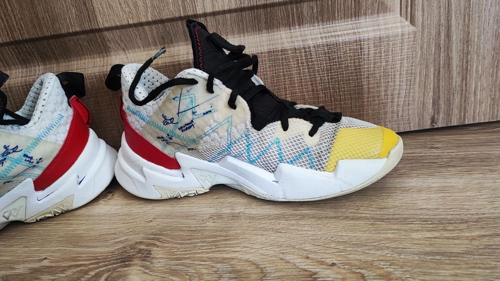 Маратонки Ai Jordan Uk5.5 Eur38 5