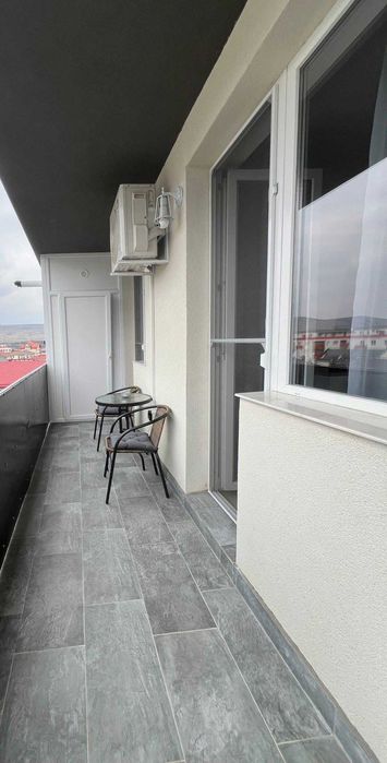 Vând apartament cu 1 dormitor și living – Florești, zona Terra