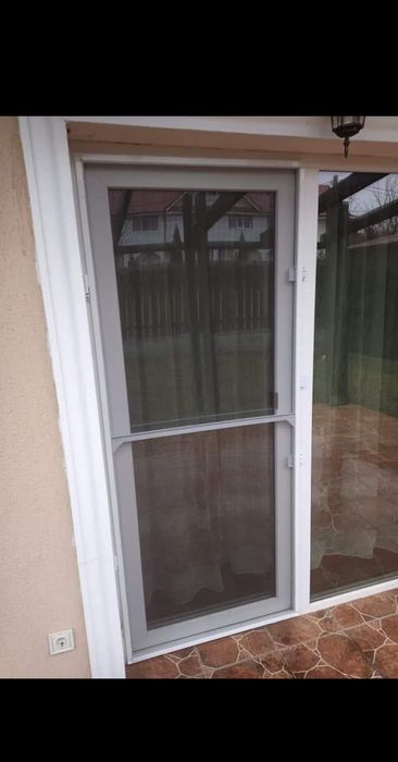 Plase ieftine de țânțari