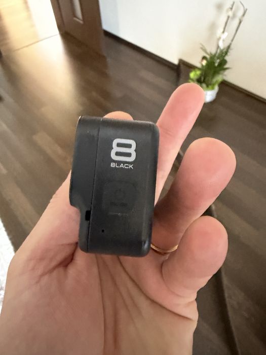 GoPro Hero8 black+5 baterii si card de 32GB