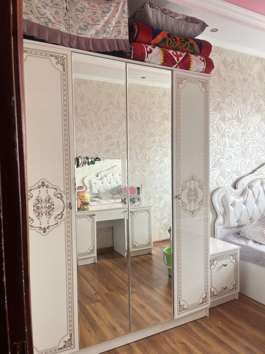 Спальный гарнитур размер 1.6