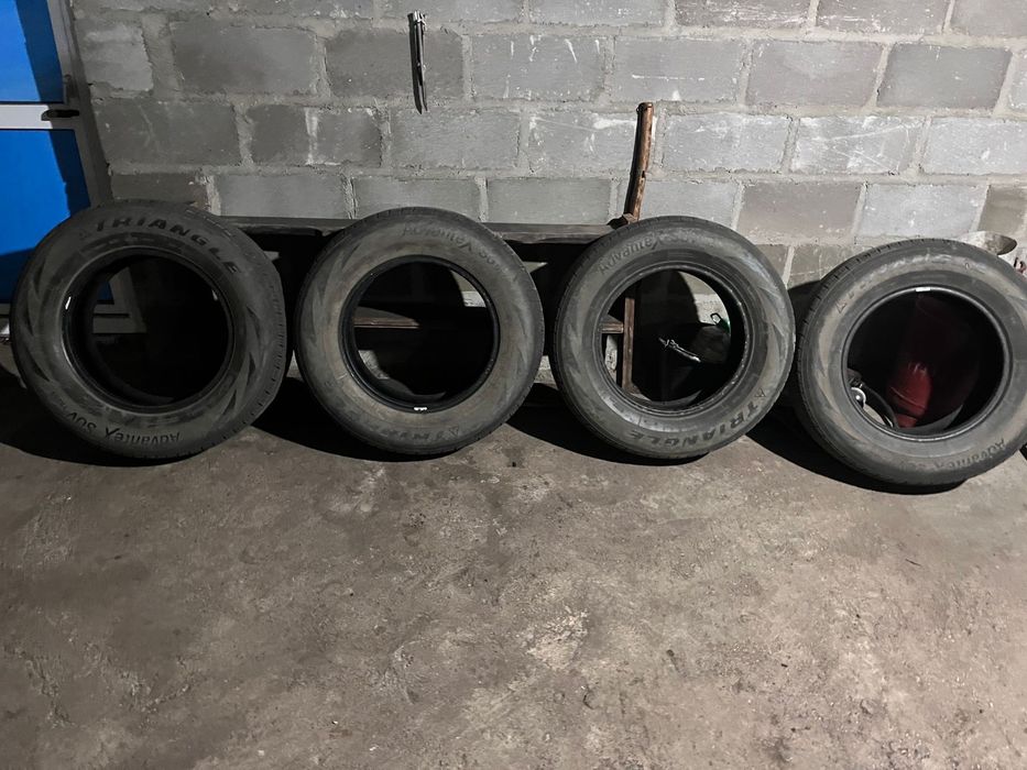 Продам летние шины на 16