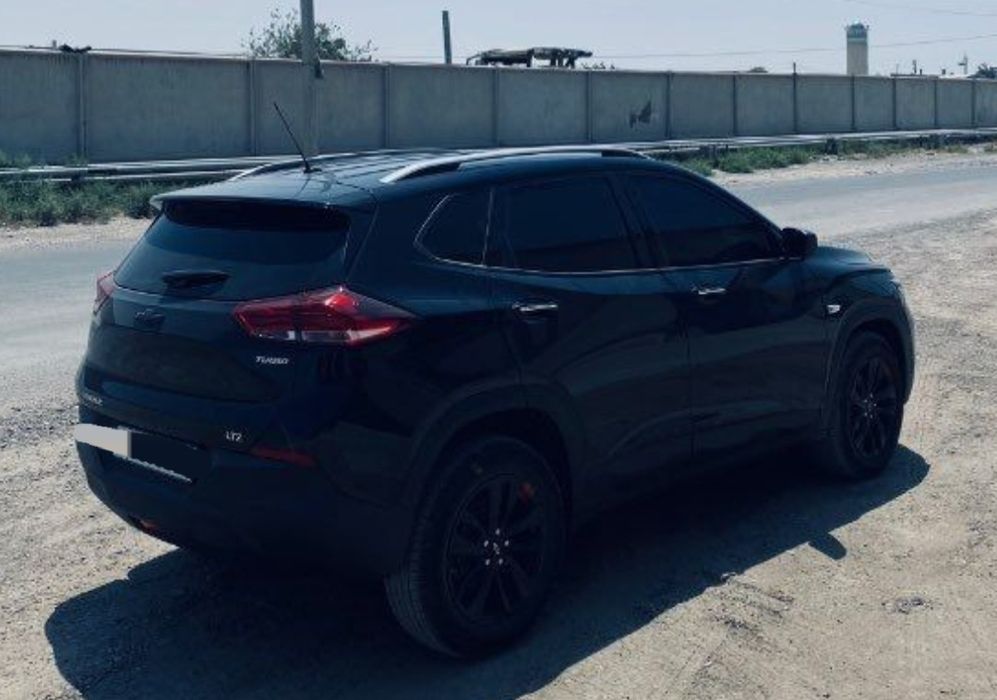 TRACKER LTZ 2025 год