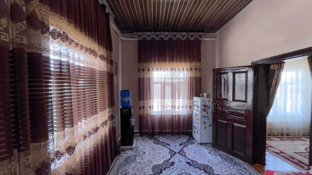 Зудлик билан барча қулайликларга эга ҳовли сотилади!!!