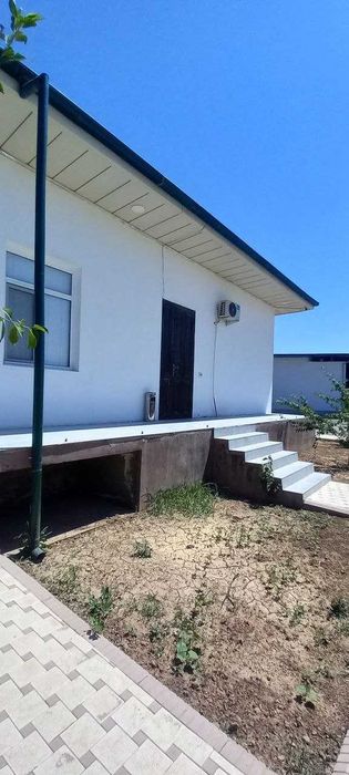 Бинокор махалля.Янгихает район. Продам действующий завод на   1.5Га .