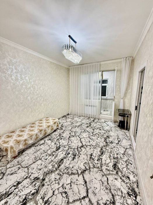 Чиланзар Ц 2/4:5 Панел евроремонт до метро 3 минут дешево Цена