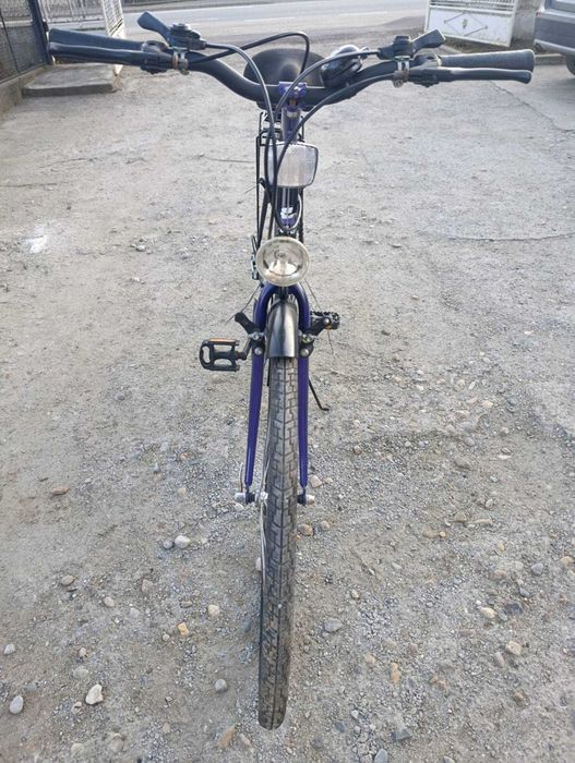 Vand bicicleta 350 lei