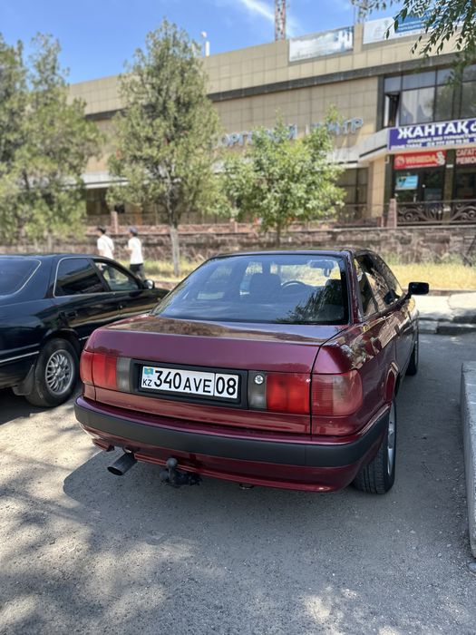AUDI 80, 1994ж 2 куб Корбиратор тез арада сатылады!