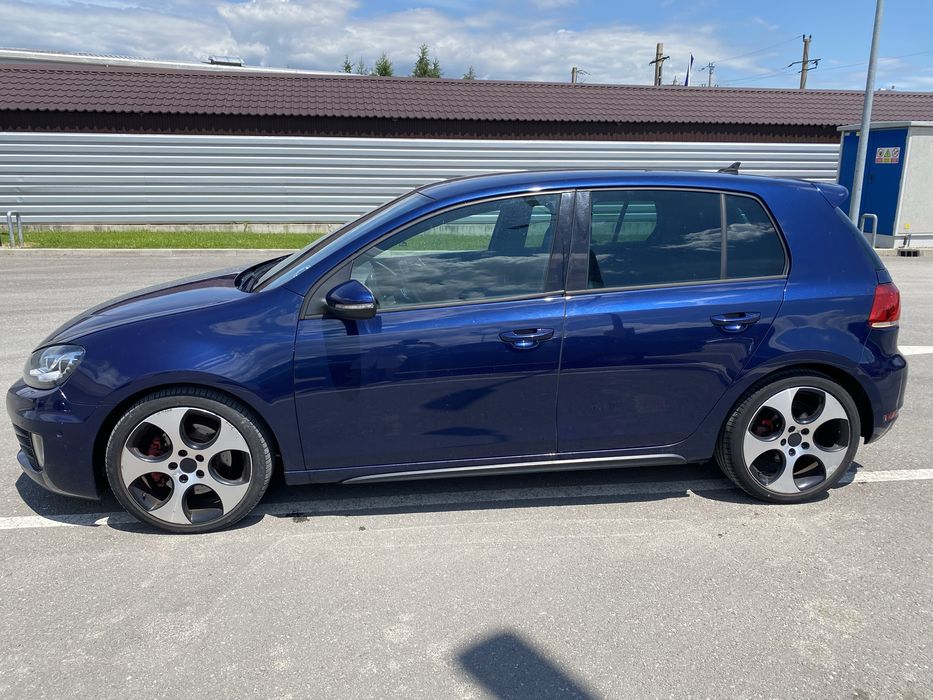 VOLKSWAGEN Golf 2011 — imagine 4