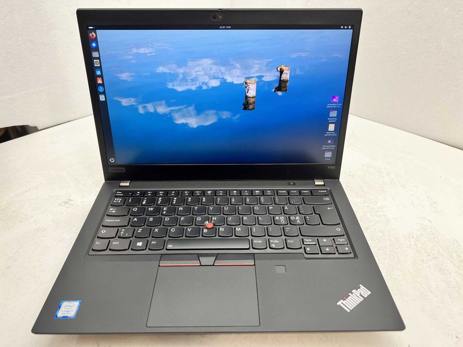 Реновиран лаптоп Lenovo ThinkPad T490 14" IPS i7-8565U 24GB DDR4 500GB NVMe/ клас А/ 12м гаранция