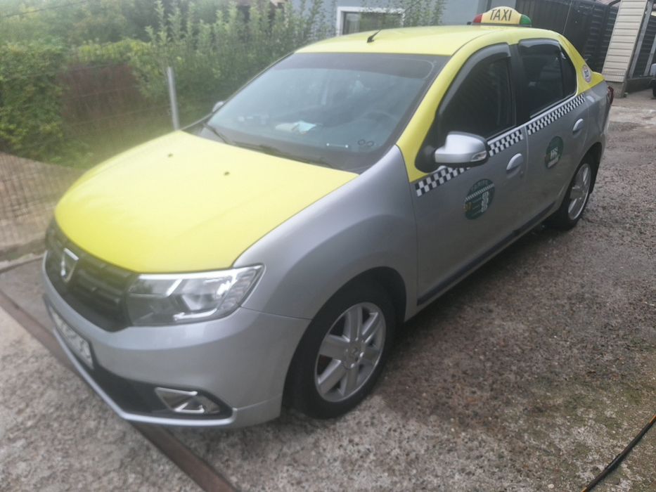 Vând Dacia Logan 2017
