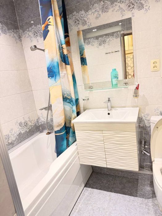 Чиланзар 5 Агро Банк Продам 3/2/4 кирпич Балкон 2/6 Комнаты-Раздельные