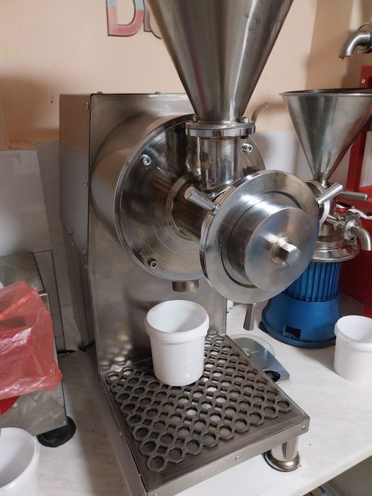 Мелници за тахан