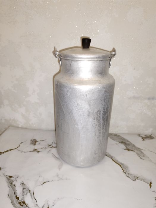 Бидон. Битон. Дистиллятор. Фляга. Бак. Ведро. Кастрюля.