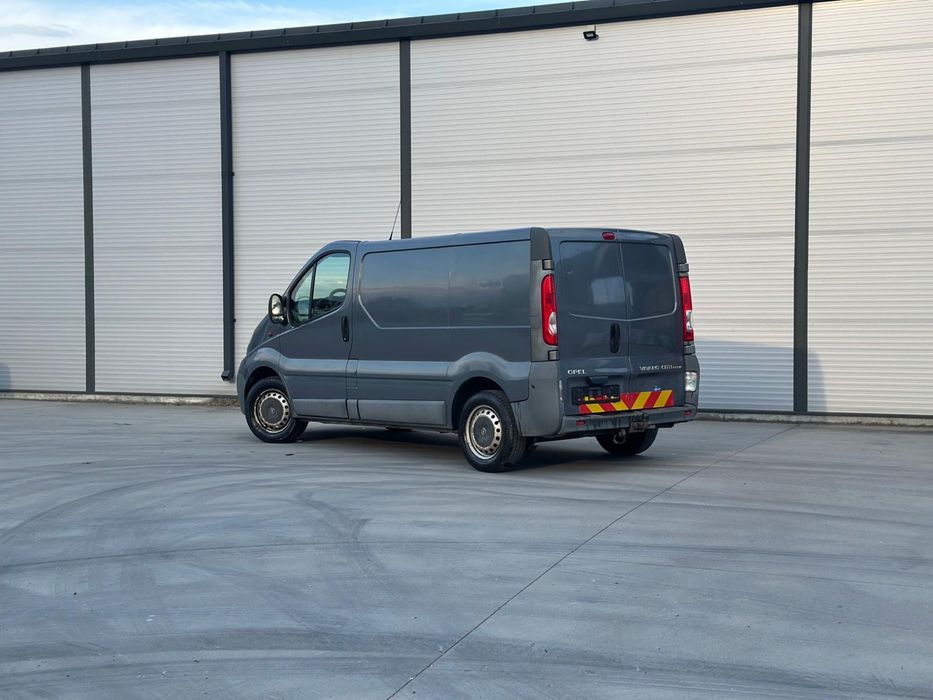 Opel Vivaro 2.0dci 2014 aer conditionat
