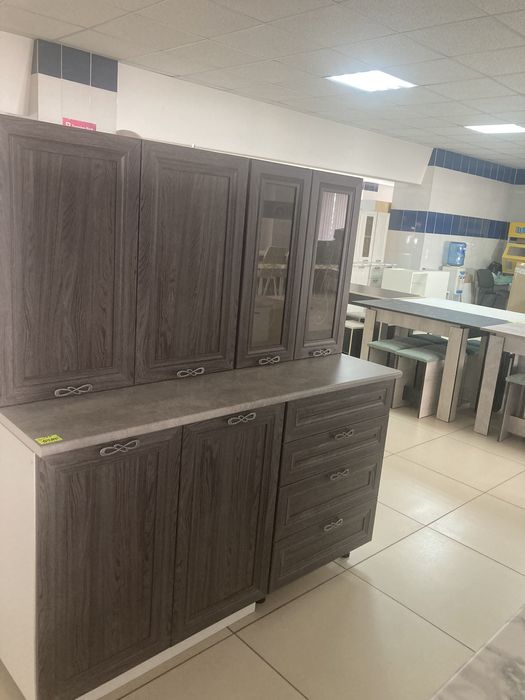 Кухонный гарнитур новый 1.4 м