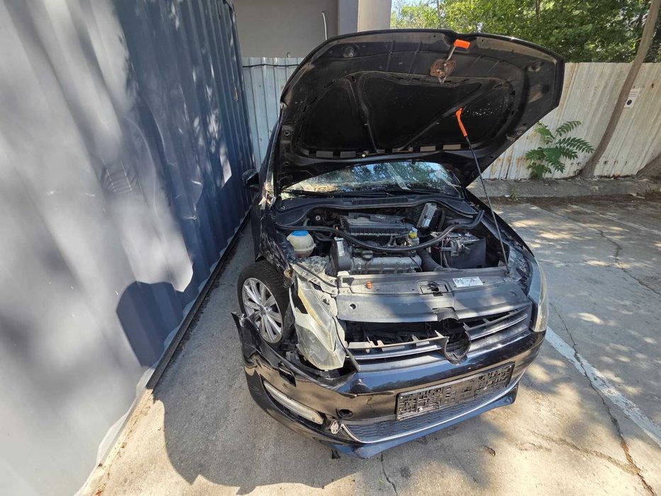 VOLKSWAGEN Polo 2010 — imagine 2