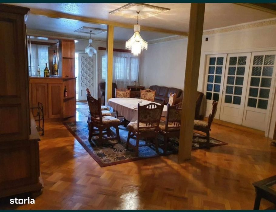 Casa P+1, 738 mp, teren 2000 mp, zona Baicoi