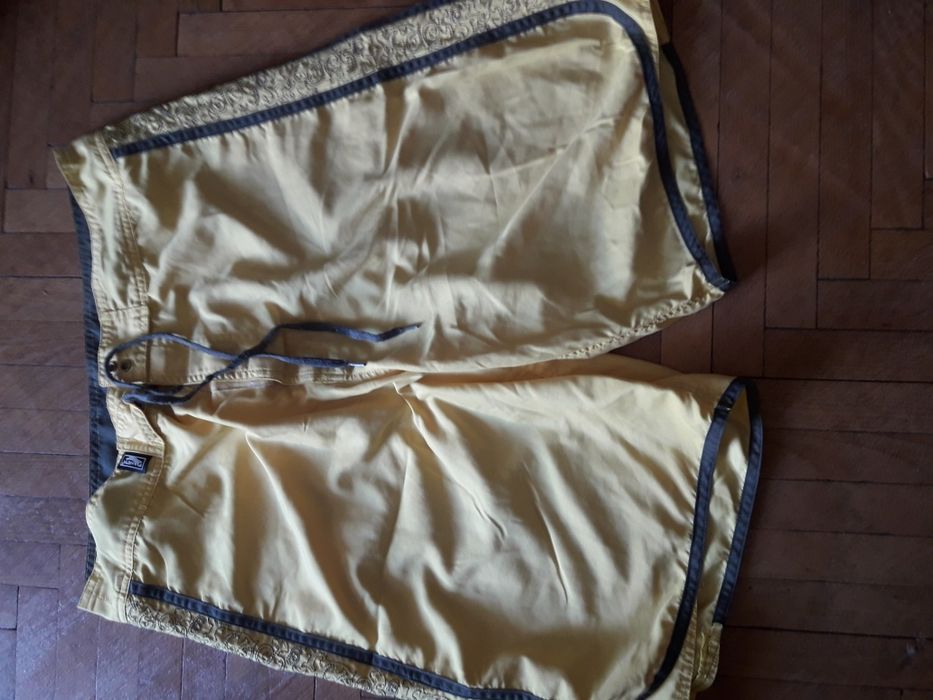 Pantaloni scurți sport