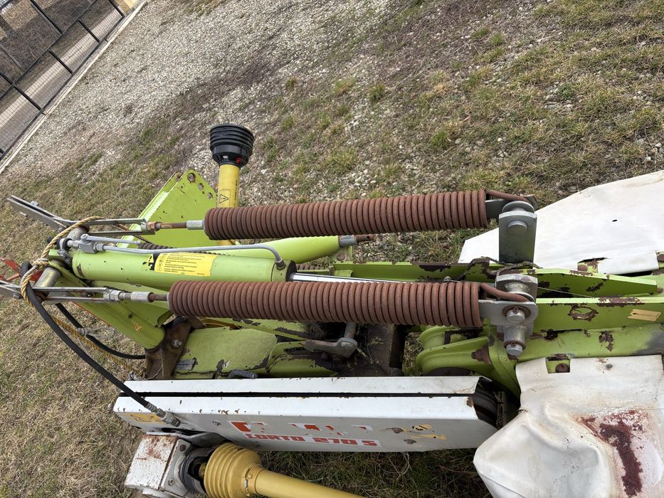 Claas corto 270s