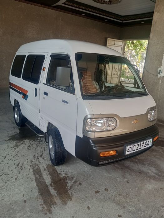 Дамас сотилади линияси билан